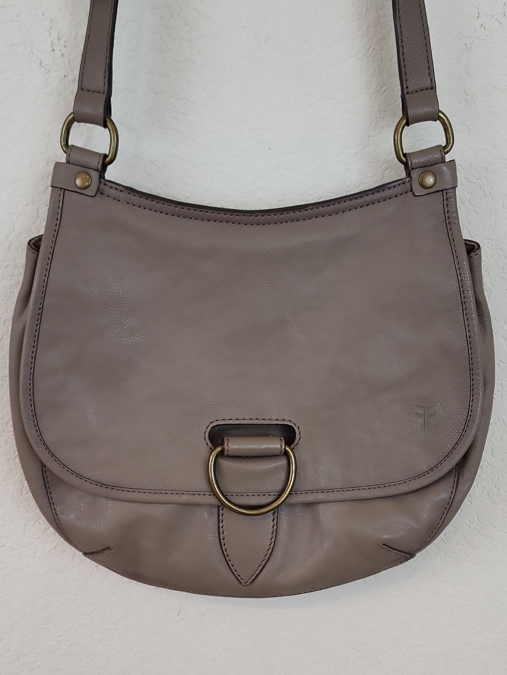 Frye Lucy Leather Saddle Crossbody Bag